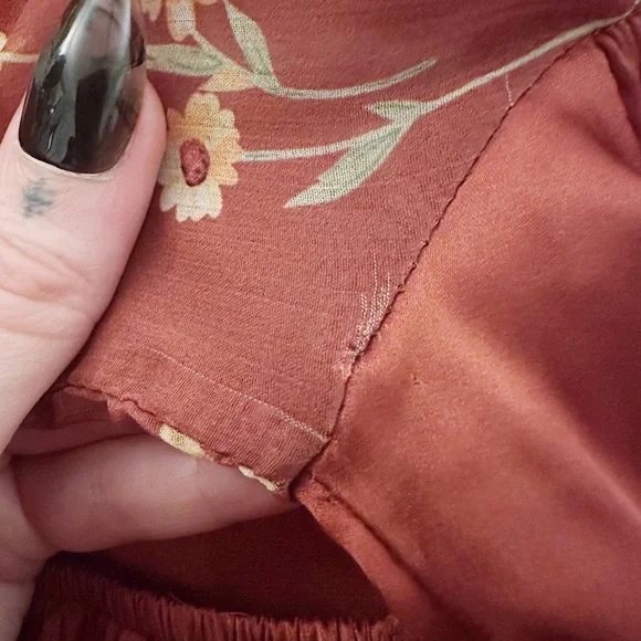 WeWoreWhat x Danielle Bernstein Puff Sleeve Roses & Daisies Mini Dress Red - Picture 9 of 9